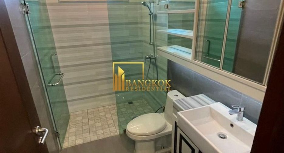 Haus zur Miete und zum Kauf mit 5 Zimmer in Suan Luang, Bangkok