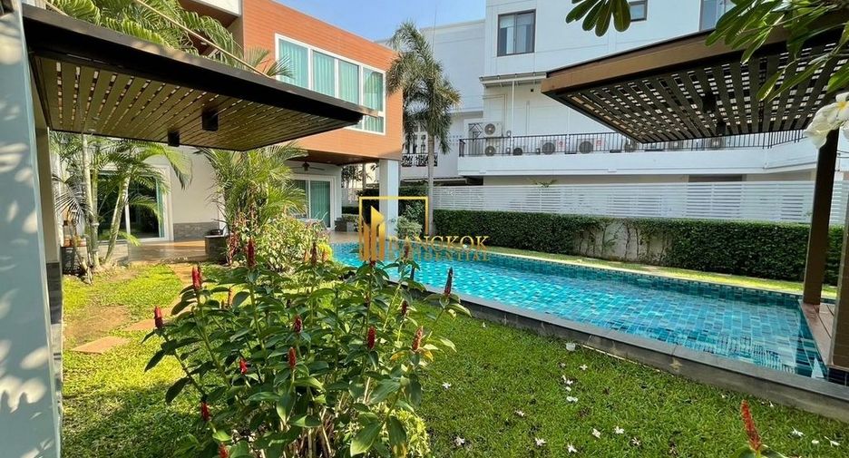 Haus zur Miete und zum Kauf mit 5 Zimmer in Suan Luang, Bangkok