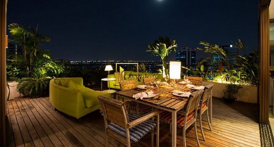 À vendre 5 chambres condo à Watthana, Bangkok