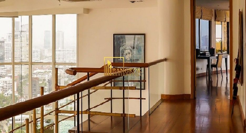 À vendre 5 chambres condo à Watthana, Bangkok