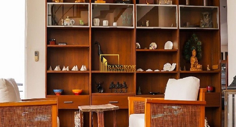 À vendre 5 chambres condo à Watthana, Bangkok