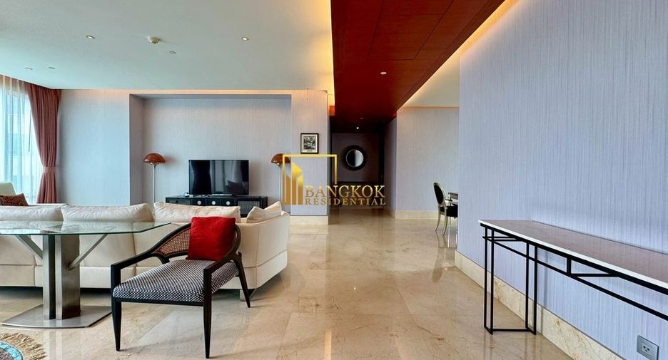 À louer et à vendre 3 chambres condo à Sathon, Bangkok