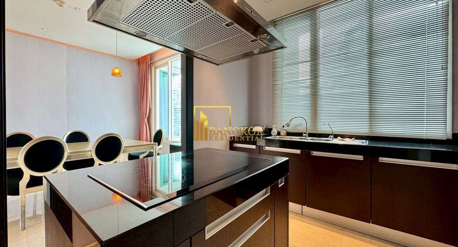 À louer et à vendre 3 chambres condo à Sathon, Bangkok