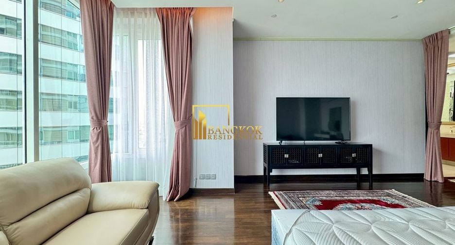 À louer et à vendre 3 chambres condo à Sathon, Bangkok