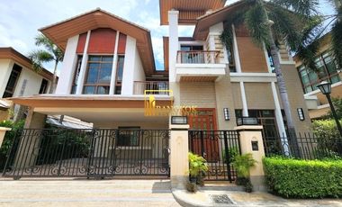 À vendre 4 chambres maison à Watthana, Bangkok