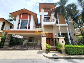 À vendre 4 chambres maison à Watthana, Bangkok