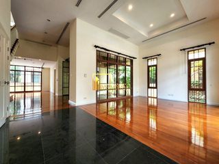 À vendre 4 chambres maison à Watthana, Bangkok