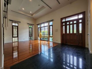 À vendre 4 chambres maison à Watthana, Bangkok