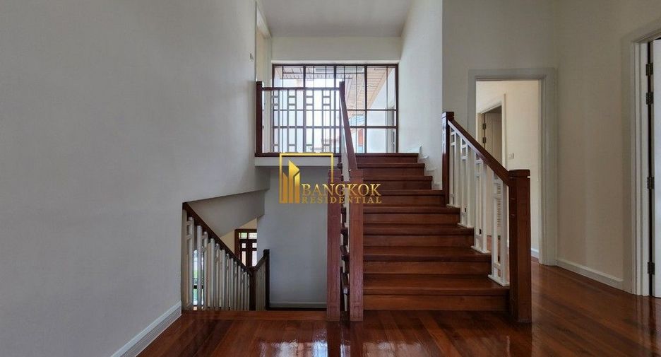 À vendre 4 chambres maison à Watthana, Bangkok