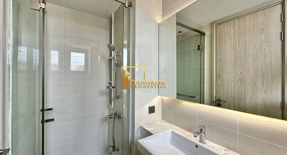 Casa en alquiler y en venta de 5 habitaciones en Huai Khwang, Bangkok