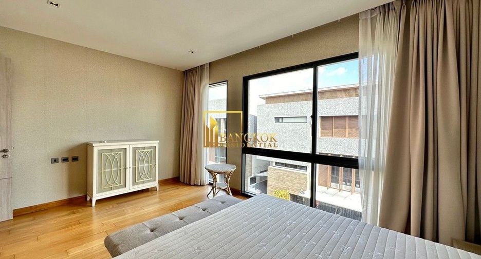Casa en alquiler y en venta de 5 habitaciones en Huai Khwang, Bangkok