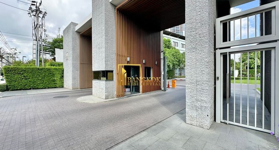 Casa en alquiler y en venta de 5 habitaciones en Huai Khwang, Bangkok