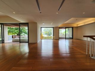 For rent and for sale 4 bedrooms condo in Yan Nawa, Bangkok