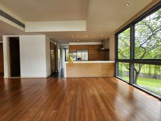 For rent and for sale 4 bedrooms condo in Yan Nawa, Bangkok