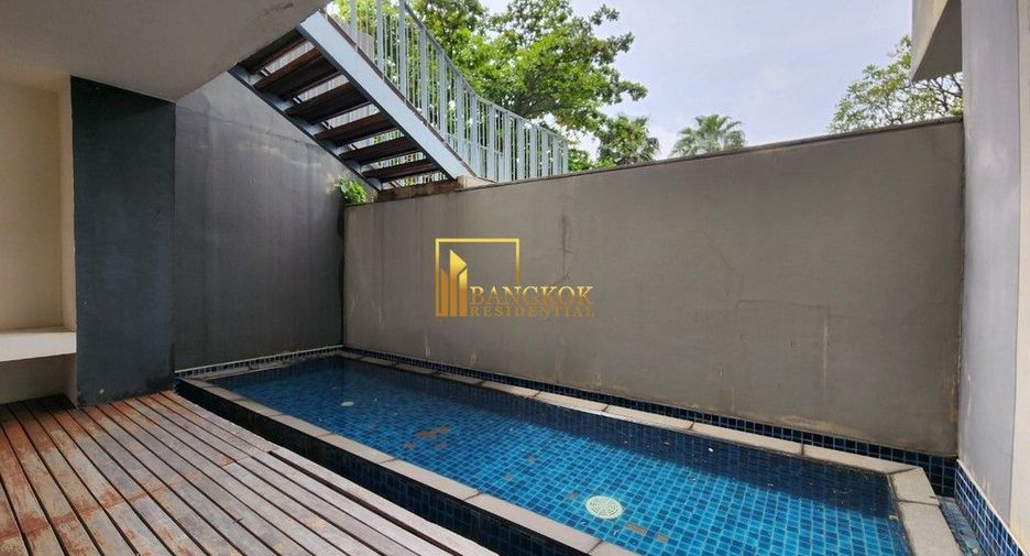 For rent and for sale 4 bedrooms condo in Yan Nawa, Bangkok