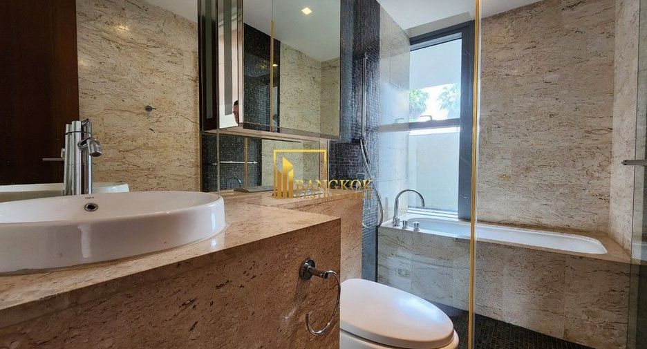 For rent and for sale 4 bedrooms condo in Yan Nawa, Bangkok