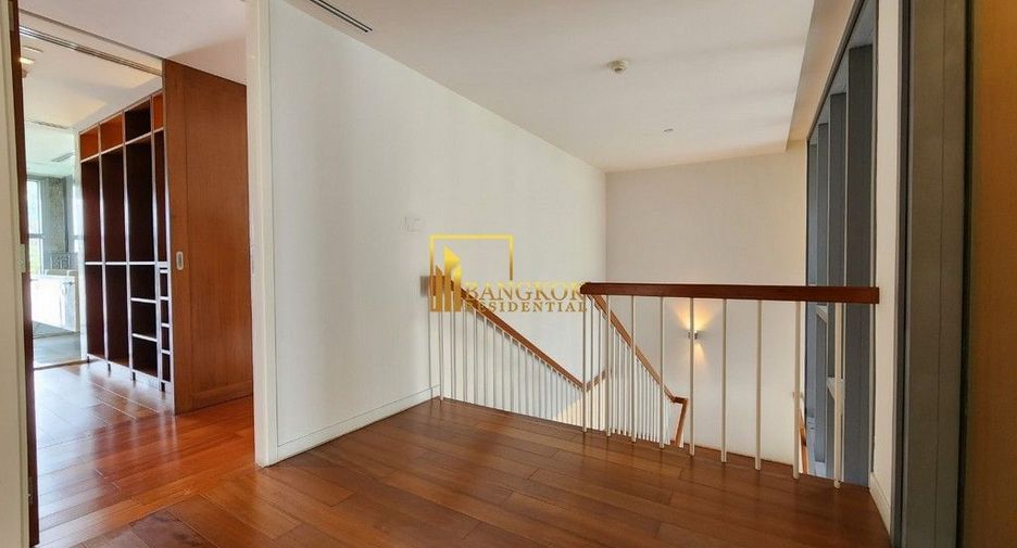 For rent and for sale 4 bedrooms condo in Yan Nawa, Bangkok