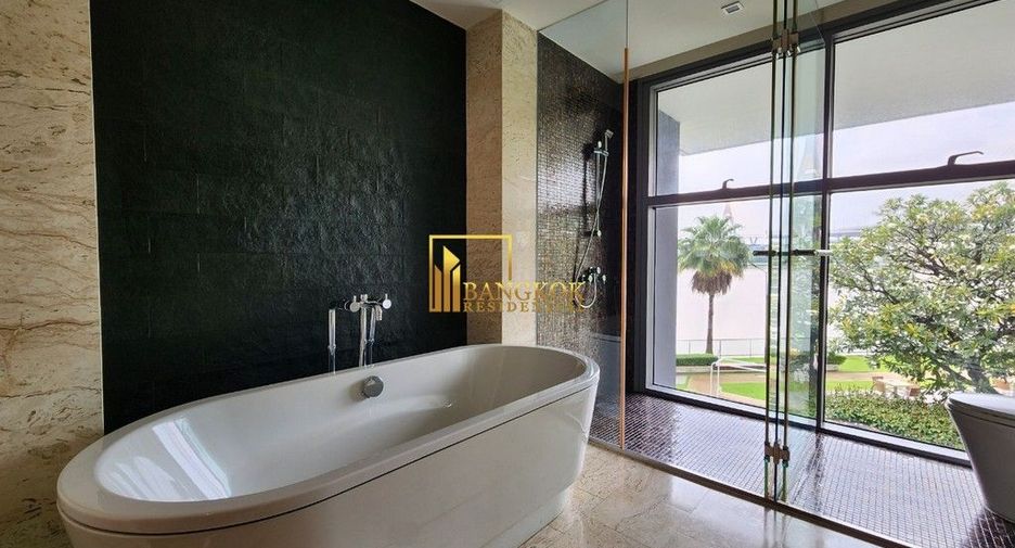 For rent and for sale 4 bedrooms condo in Yan Nawa, Bangkok