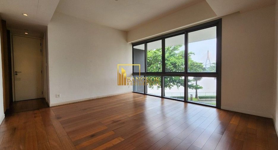 For rent and for sale 4 bedrooms condo in Yan Nawa, Bangkok