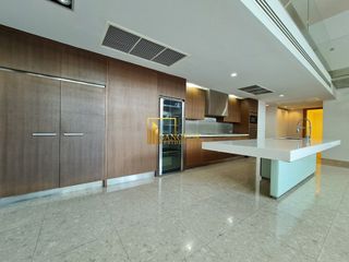 Wohnung zum Kauf mit 4 Zimmer in Khlong Toei, Bangkok