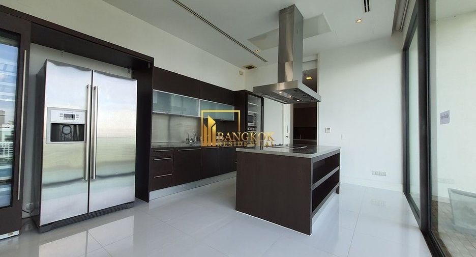 Wohnung zur Miete mit 3 Zimmer in Watthana, Bangkok
