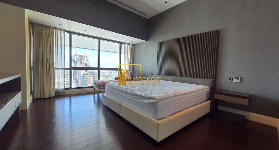 Wohnung zur Miete mit 3 Zimmer in Watthana, Bangkok