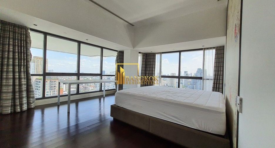 Wohnung zur Miete mit 3 Zimmer in Watthana, Bangkok