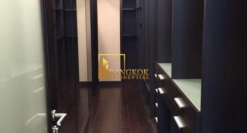À louer et à vendre 3 chambres condo à Khlong Toei, Bangkok