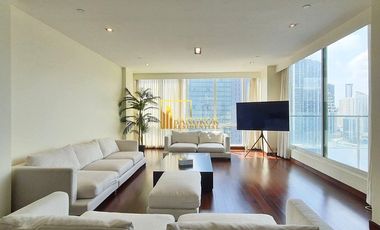 À louer et à vendre 3 chambres condo à Khlong Toei, Bangkok