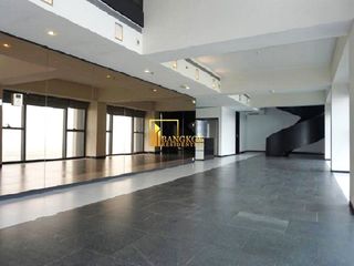 For rent and for sale 4 bedrooms condo in Sathon, Bangkok