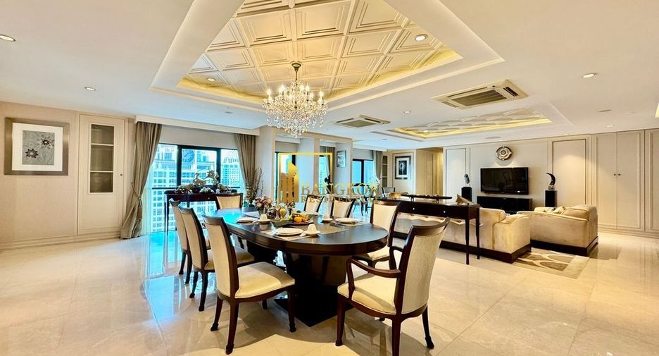 For sale 4 bedrooms condo in Sathon, Bangkok