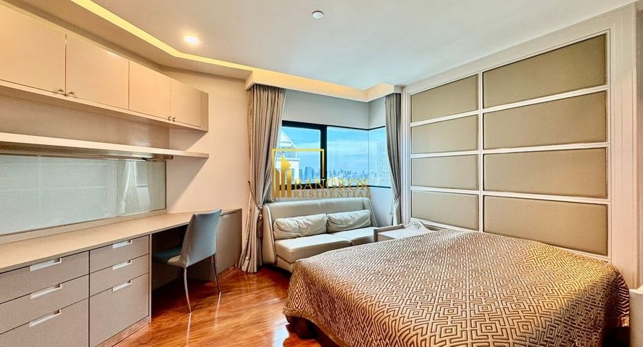 For sale 4 bedrooms condo in Sathon, Bangkok