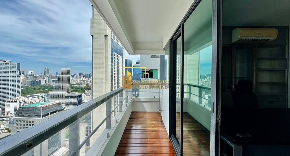 For sale 4 bedrooms condo in Sathon, Bangkok