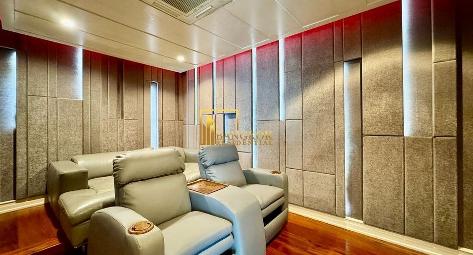 For sale 4 bedrooms condo in Sathon, Bangkok