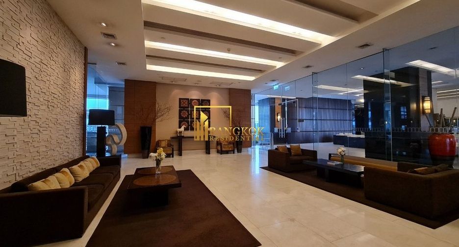 For sale 4 bedrooms condo in Sathon, Bangkok