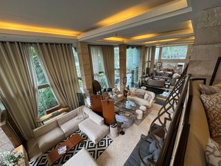 For rent 3 bedrooms retail Space in Wang Thonglang, Bangkok