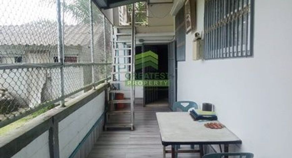 For sale 4 bedrooms house in Mueang Narathiwat, Narathiwat