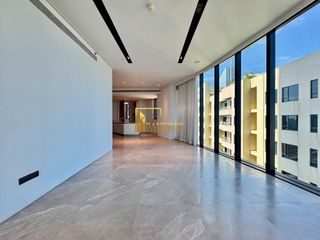 For sale 2 bedrooms condo in Khlong San, Bangkok