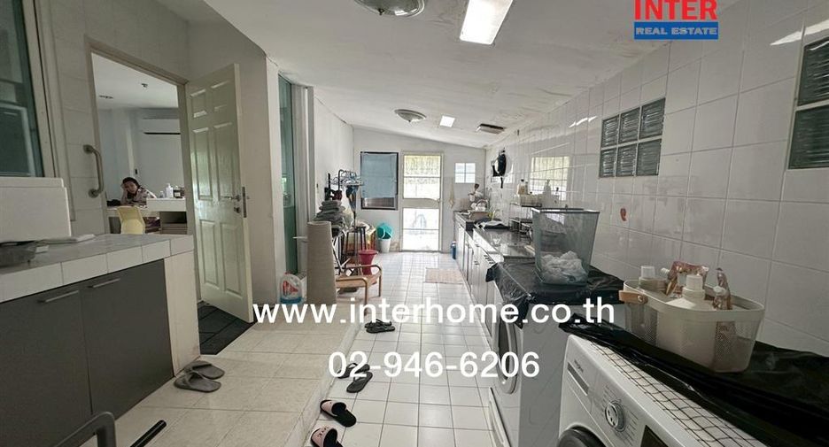 For sale 3 bedrooms house in Bang Phli, Samut Prakan
