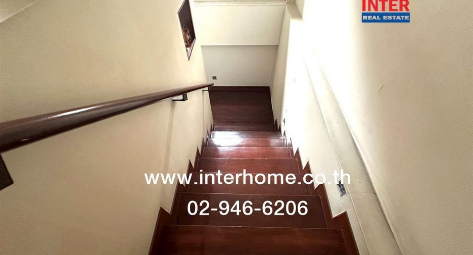 For sale 3 bedrooms house in Bang Phli, Samut Prakan