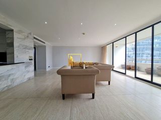 Condo en alquiler y en venta de 3 habitaciones en Pathum Wan, Bangkok