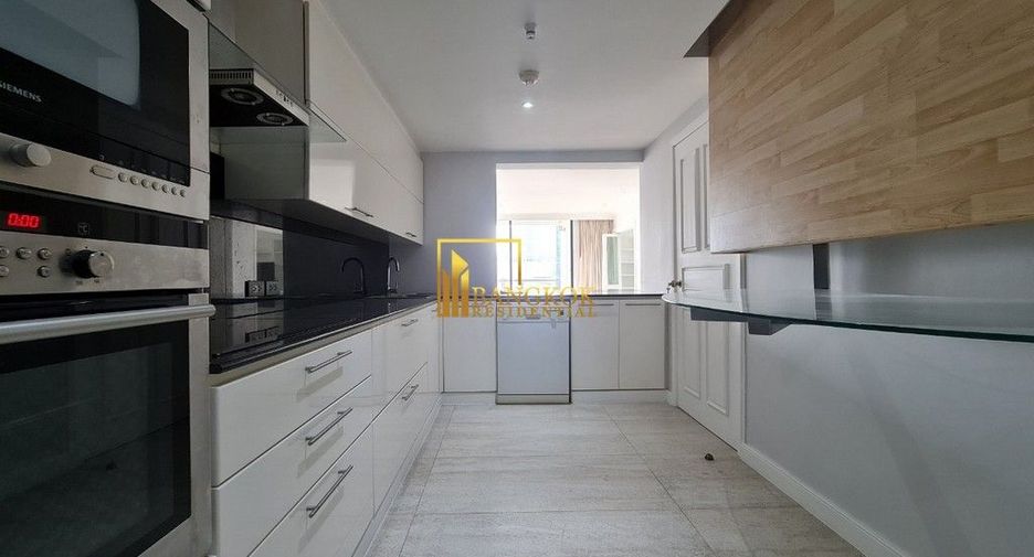 Wohnung zur Miete und zum Kauf mit 3 Zimmer in Pathum Wan, Bangkok