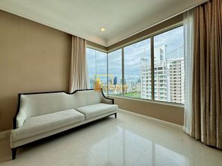 Condo en alquiler y en venta de 3 habitaciones en Pathum Wan, Bangkok