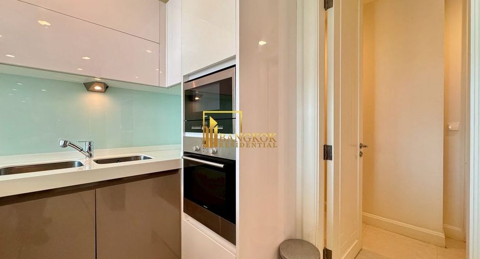 Condo en alquiler y en venta de 3 habitaciones en Pathum Wan, Bangkok
