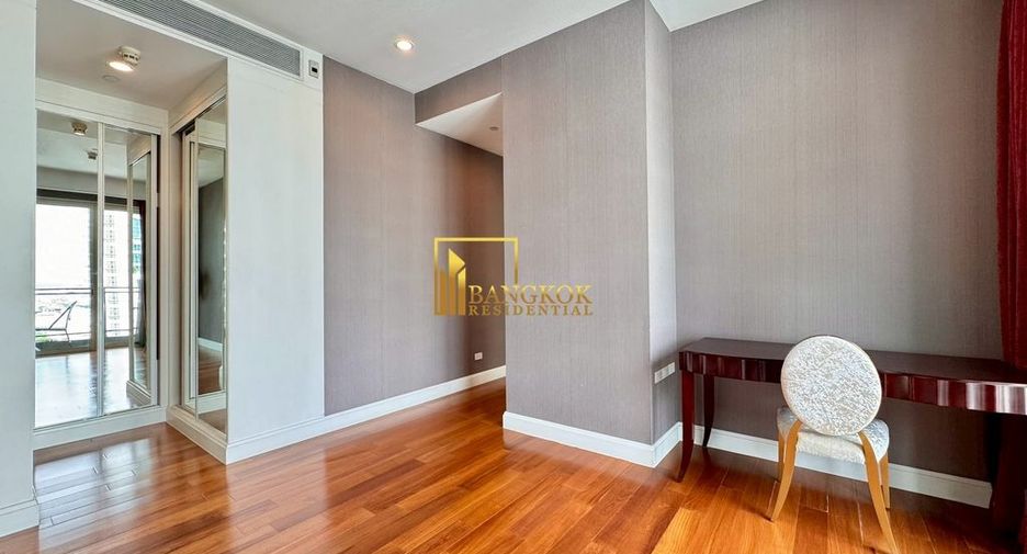 Condo en alquiler y en venta de 3 habitaciones en Pathum Wan, Bangkok