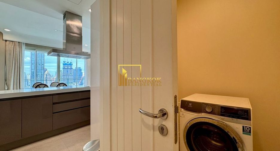 Condo en alquiler y en venta de 3 habitaciones en Pathum Wan, Bangkok