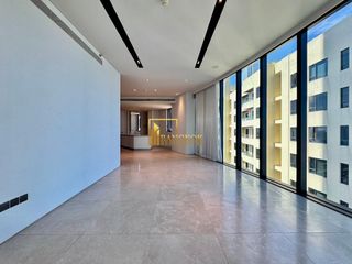 For sale 2 bedrooms condo in Khlong San, Bangkok
