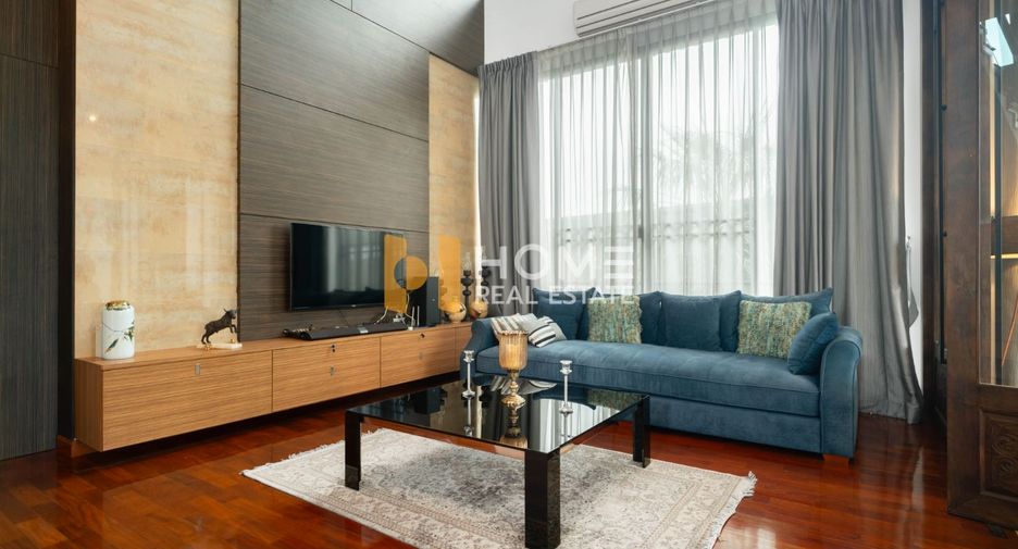 For sale 5 bedrooms house in Suan Luang, Bangkok