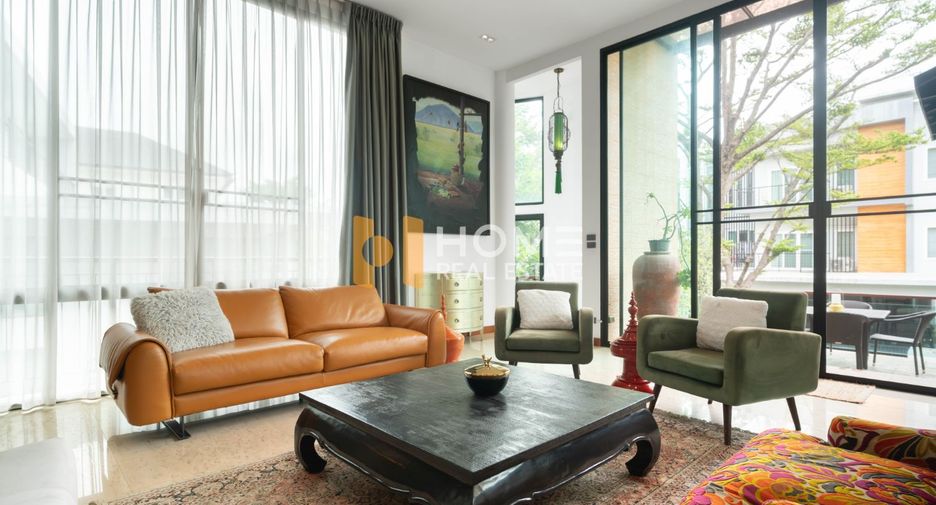 For sale 5 bedrooms house in Suan Luang, Bangkok