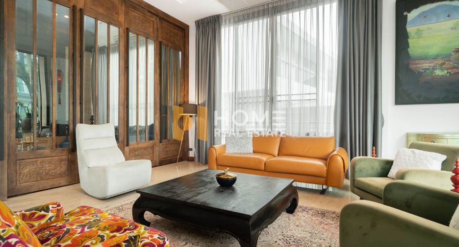 For sale 5 bedrooms house in Suan Luang, Bangkok